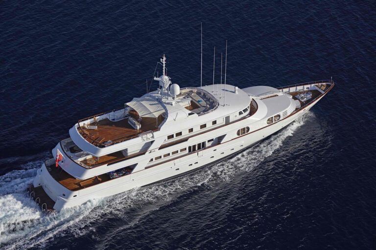 Asia Yacht Agency is proud to announce its new CA the 48 meter Motor Yacht “AZUL V”